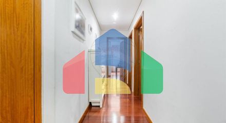 Residential - Condo/Apartment - T4 - Costa, Guimaraes - PT