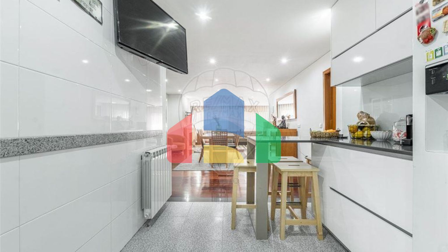 Residential - Condo/Apartment - T4 - Costa, Guimaraes - PT