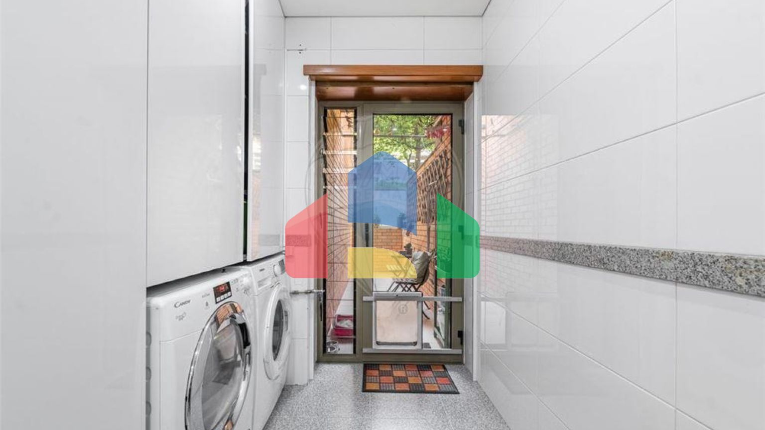 Residential - Condo/Apartment - T4 - Costa, Guimaraes - PT