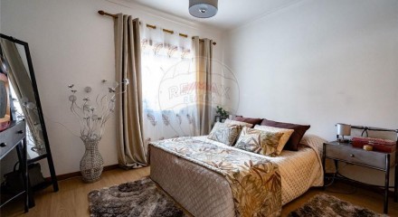 Residential - Single Family Home - T5 - Lousã e Vilarinho, Lousa - PT