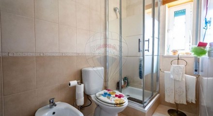 Residential - Single Family Home - T5 - Lousã e Vilarinho, Lousa - PT