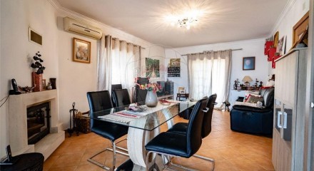 Residential - Single Family Home - T5 - Lousã e Vilarinho, Lousa - PT
