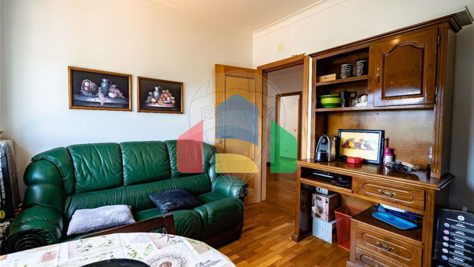 Residential - Single Family Home - T5 - Lousã e Vilarinho, Lousa - PT