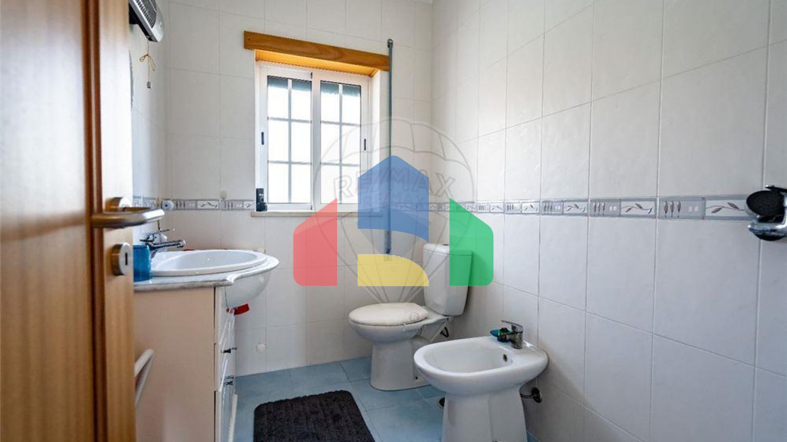 Residential - Single Family Home - T5 - Lousã e Vilarinho, Lousa - PT