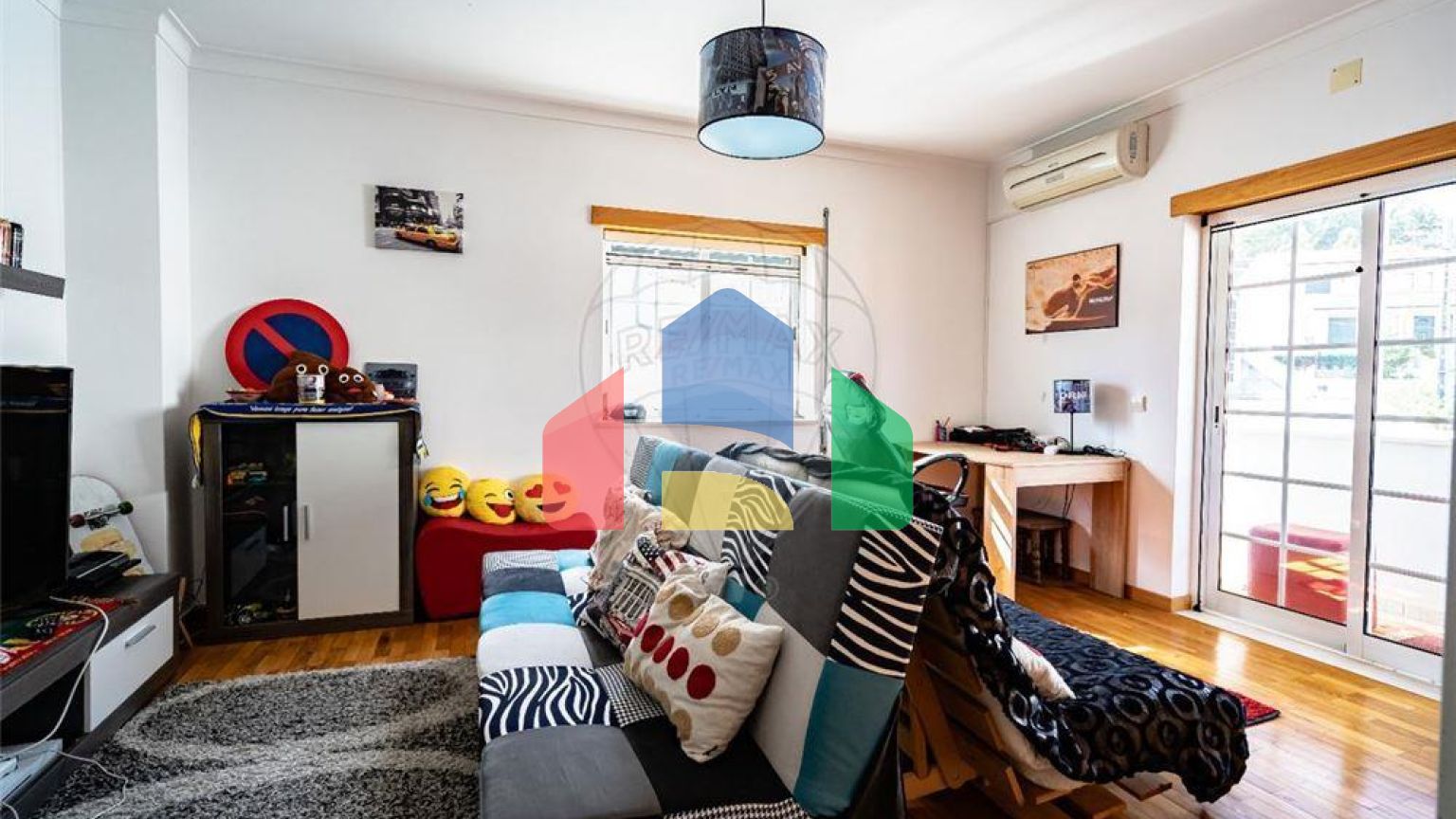 Residential - Single Family Home - T5 - Lousã e Vilarinho, Lousa - PT