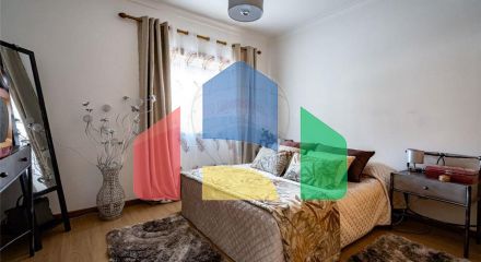 Residential - Single Family Home - T5 - Lousã e Vilarinho, Lousa - PT