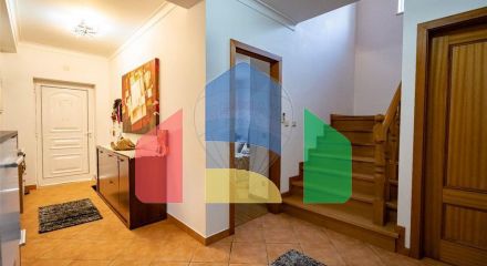 Residential - Single Family Home - T5 - Lousã e Vilarinho, Lousa - PT