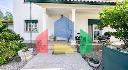Residential - Single Family Home - T5 - Lousã e Vilarinho, Lousa - PT