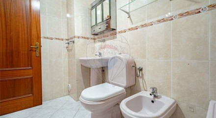 Residential - Condo/Apartment - T1 - Lousã e Vilarinho, Lousa - PT