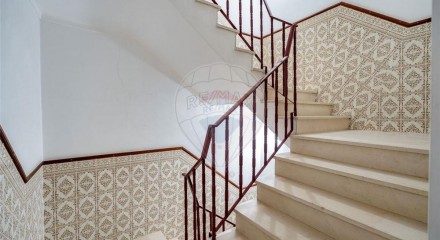 Residential - Condo/Apartment - T1 - Lousã e Vilarinho, Lousa - PT