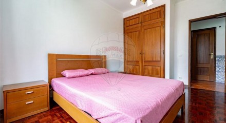 Residential - Condo/Apartment - T1 - Lousã e Vilarinho, Lousa - PT