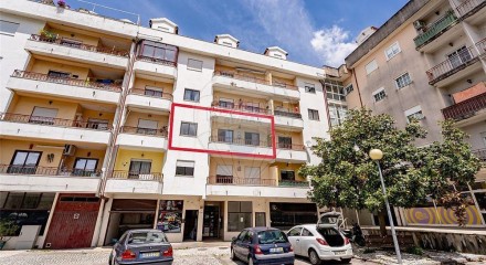 Residential - Condo/Apartment - T1 - Lousã e Vilarinho, Lousa - PT