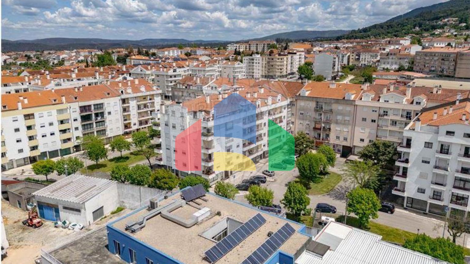 Residential - Condo/Apartment - T1 - Lousã e Vilarinho, Lousa - PT