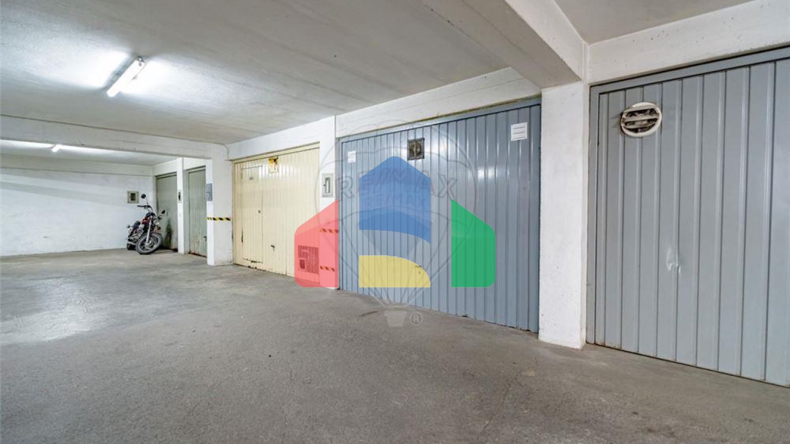 Residential - Condo/Apartment - T1 - Lousã e Vilarinho, Lousa - PT