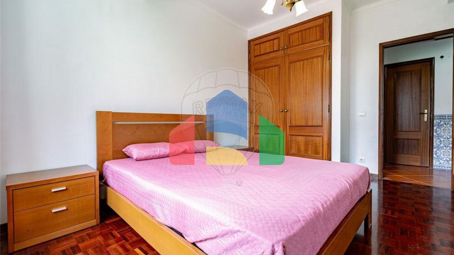 Residential - Condo/Apartment - T1 - Lousã e Vilarinho, Lousa - PT