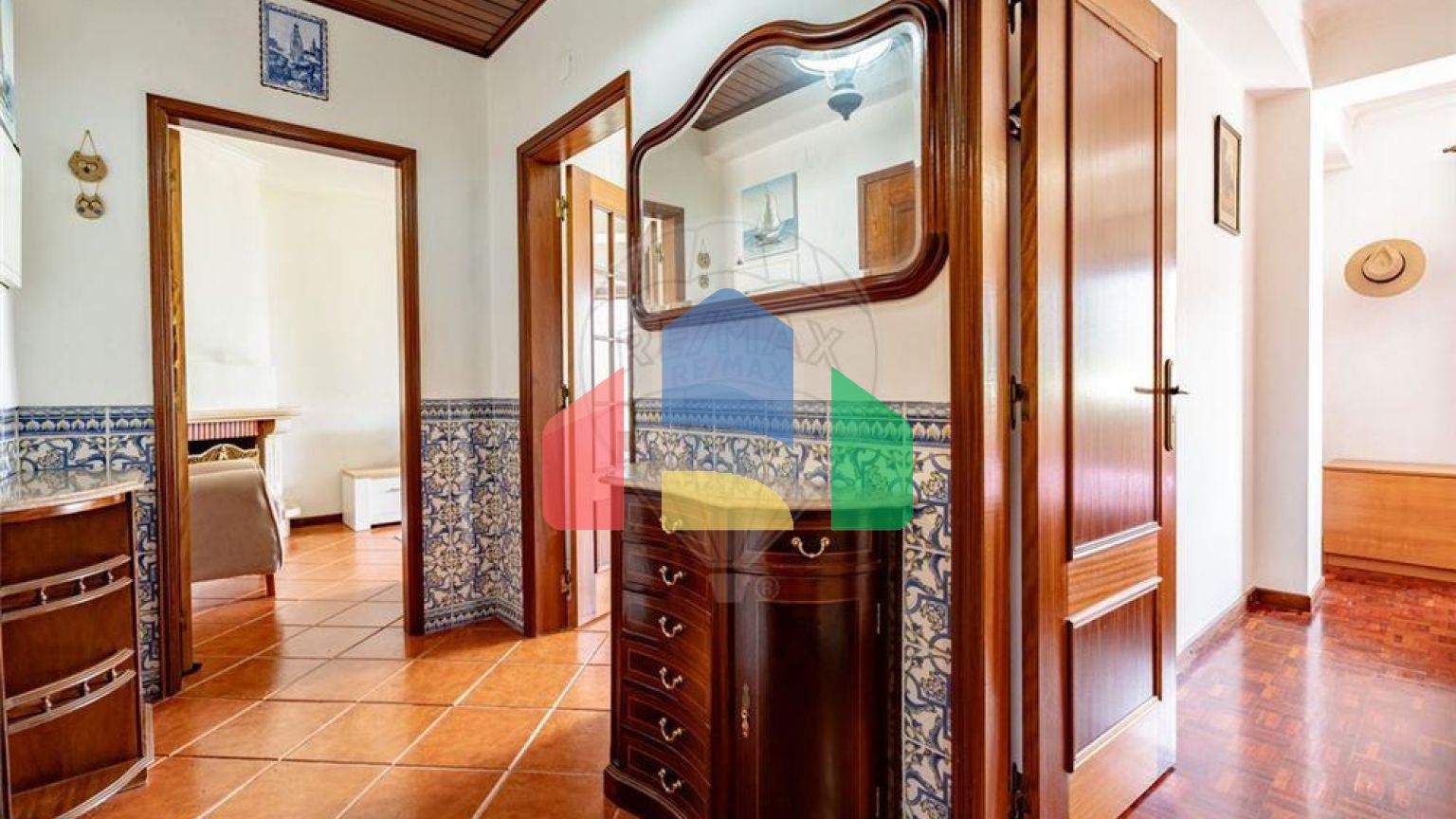 Residential - Condo/Apartment - T1 - Lousã e Vilarinho, Lousa - PT