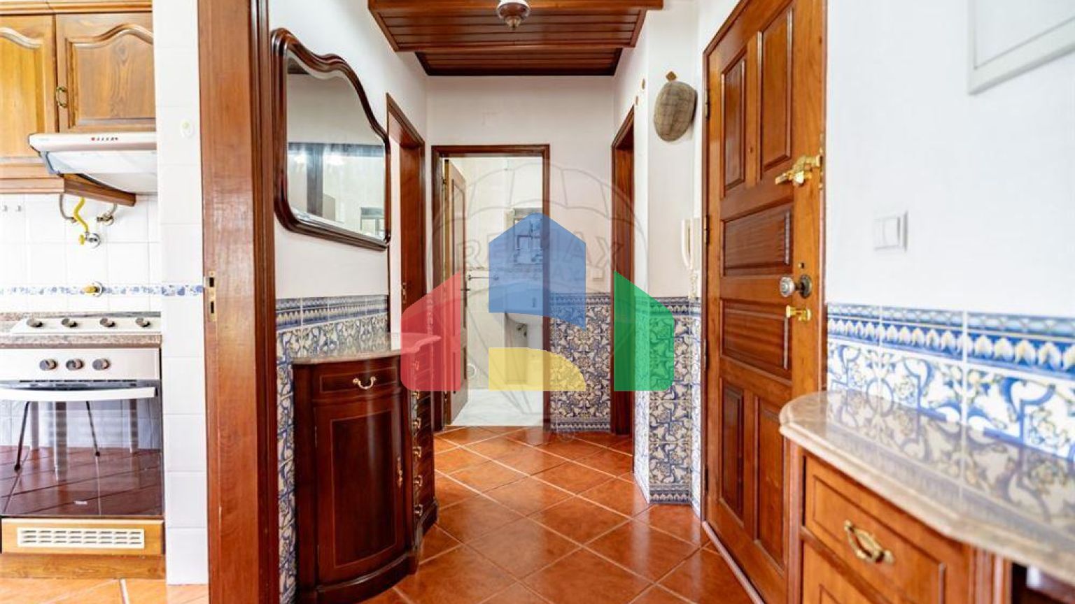 Residential - Condo/Apartment - T1 - Lousã e Vilarinho, Lousa - PT