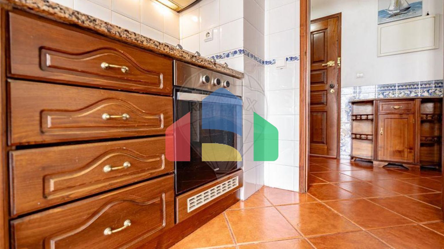 Residential - Condo/Apartment - T1 - Lousã e Vilarinho, Lousa - PT