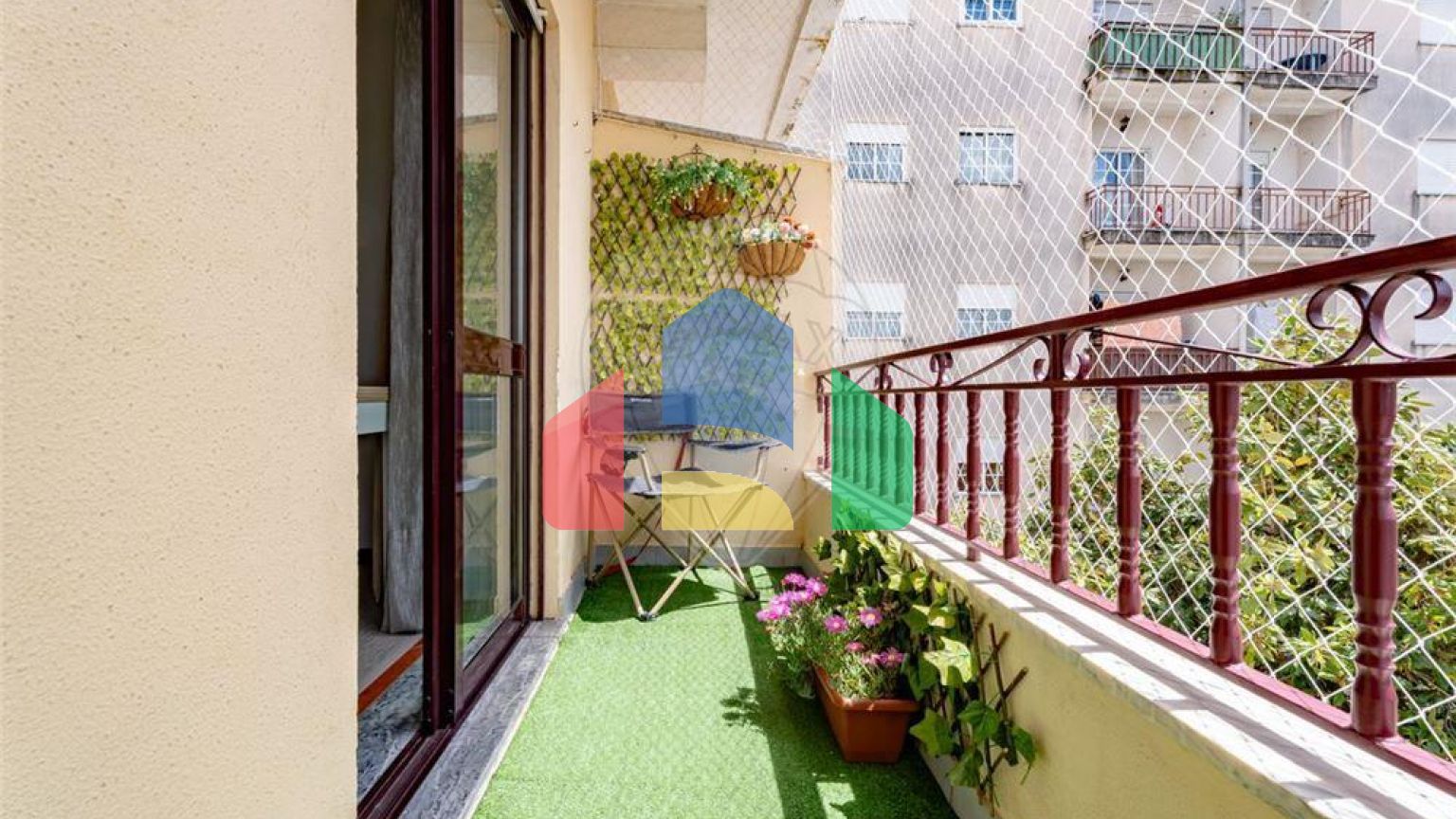 Residential - Condo/Apartment - T1 - Lousã e Vilarinho, Lousa - PT