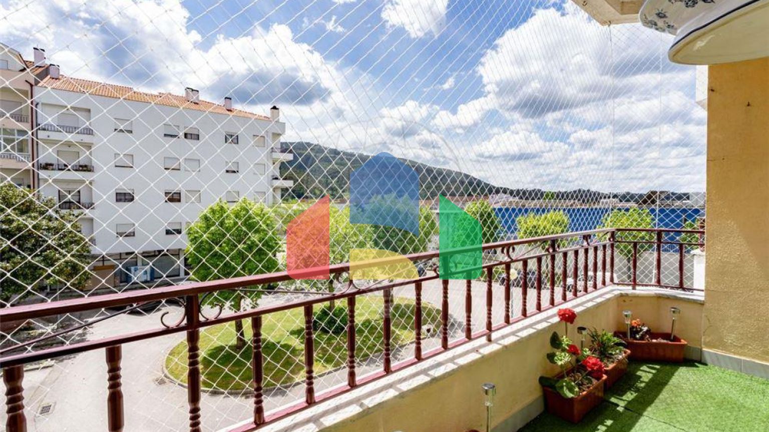 Residential - Condo/Apartment - T1 - Lousã e Vilarinho, Lousa - PT