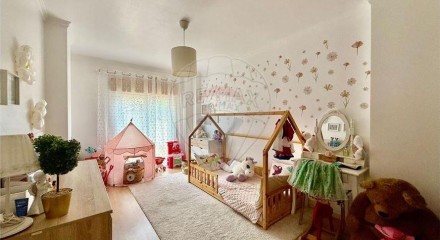 Residential - Condo/Apartment - T3 - Setubal (Sao Sebastiao), Setubal - PT