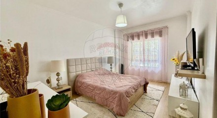 Residential - Condo/Apartment - T3 - Setubal (Sao Sebastiao), Setubal - PT