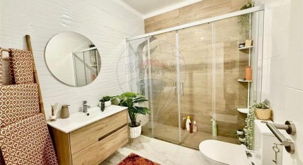 Residential - Condo/Apartment - T3 - Setubal (Sao Sebastiao), Setubal - PT
