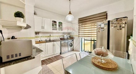 Residential - Condo/Apartment - T3 - Setubal (Sao Sebastiao), Setubal - PT