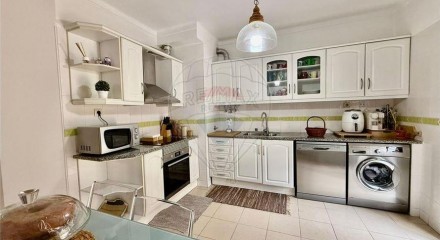 Residential - Condo/Apartment - T3 - Setubal (Sao Sebastiao), Setubal - PT