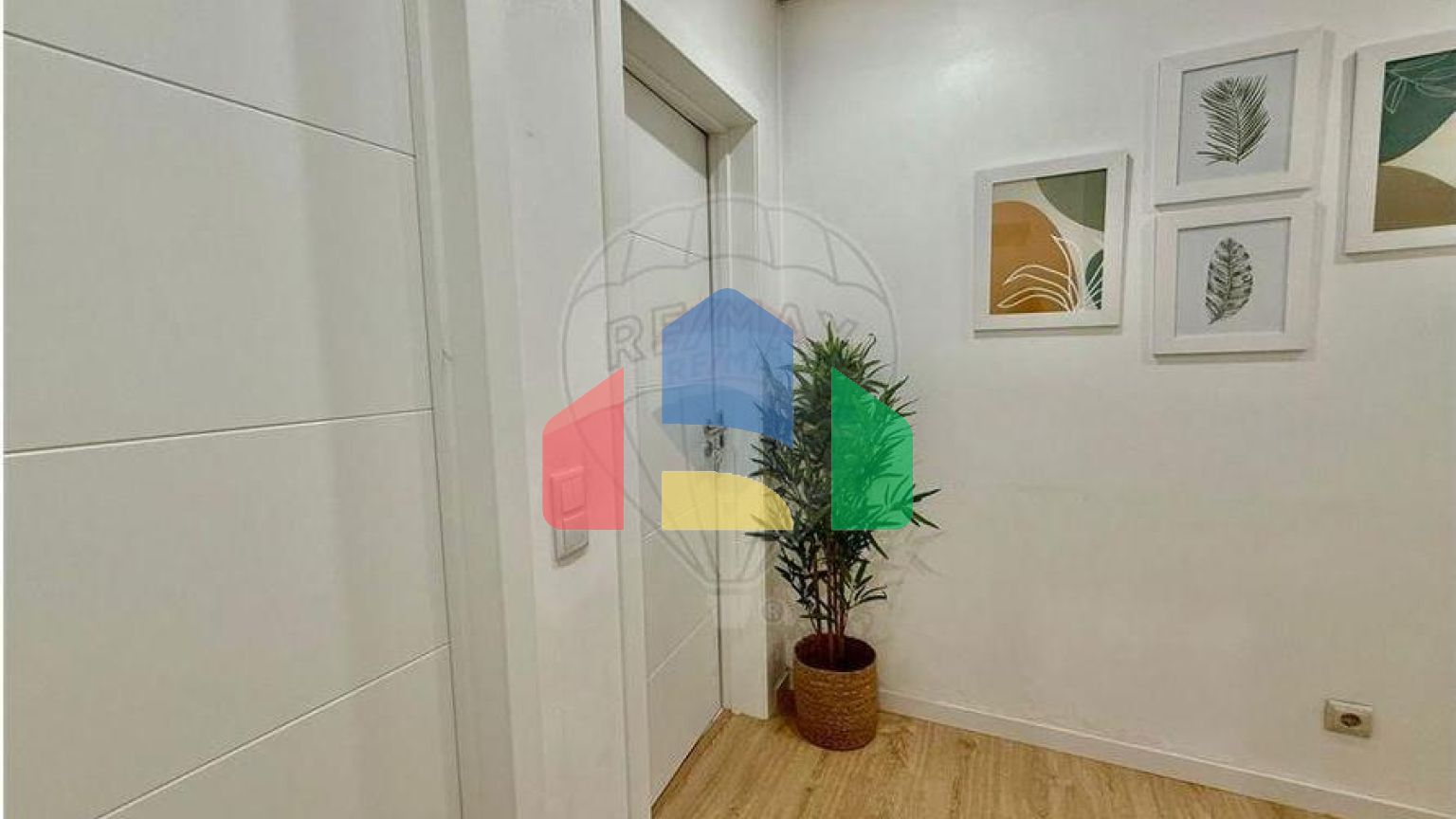 Residential - Condo/Apartment - T3 - Setubal (Sao Sebastiao), Setubal - PT