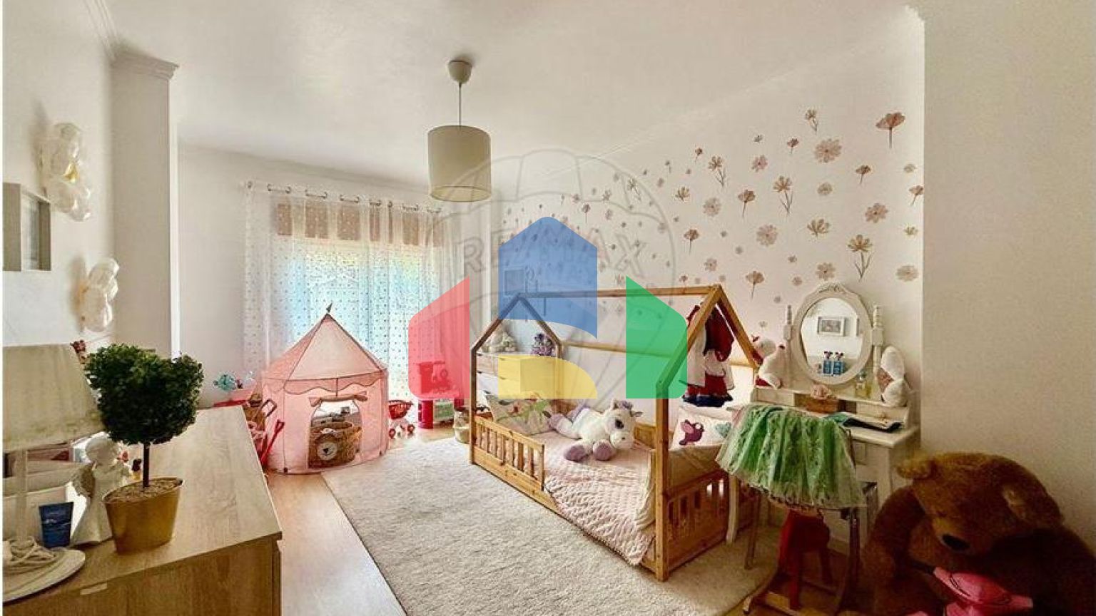 Residential - Condo/Apartment - T3 - Setubal (Sao Sebastiao), Setubal - PT