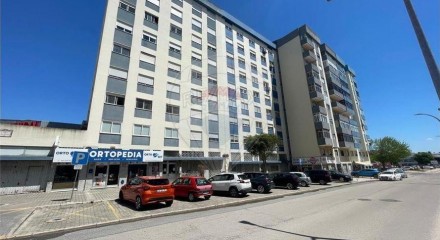 Residential - Condo/Apartment - T2 - Setubal (Sao Sebastiao), Setubal - PT