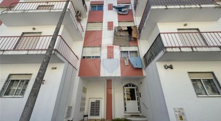 Residential - Condo/Apartment - T2 - Setubal (Sao Sebastiao), Setubal - PT