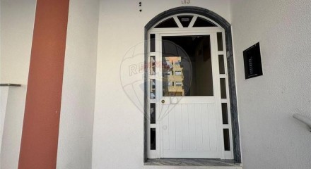 Residential - Condo/Apartment - T2 - Setubal (Sao Sebastiao), Setubal - PT