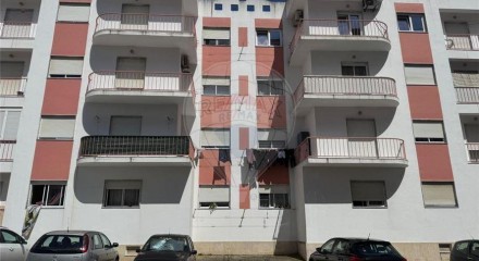Residential - Condo/Apartment - T2 - Setubal (Sao Sebastiao), Setubal - PT