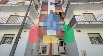 Residential - Condo/Apartment - T2 - Setubal (Sao Sebastiao), Setubal - PT