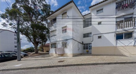 Residential - Condo/Apartment - T2 - Setubal (Sao Sebastiao), Setubal - PT