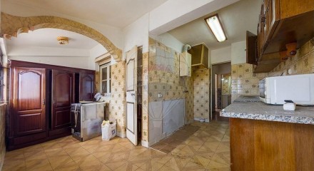Residential - Condo/Apartment - T2 - Setubal (Sao Sebastiao), Setubal - PT