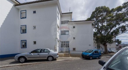 Residential - Condo/Apartment - T2 - Setubal (Sao Sebastiao), Setubal - PT