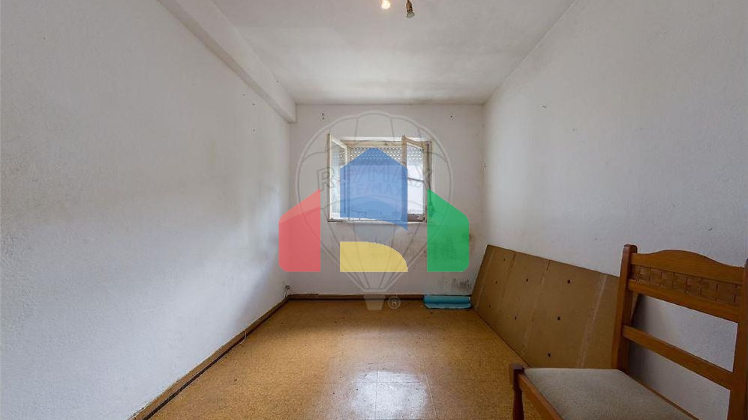 Residential - Condo/Apartment - T2 - Setubal (Sao Sebastiao), Setubal - PT