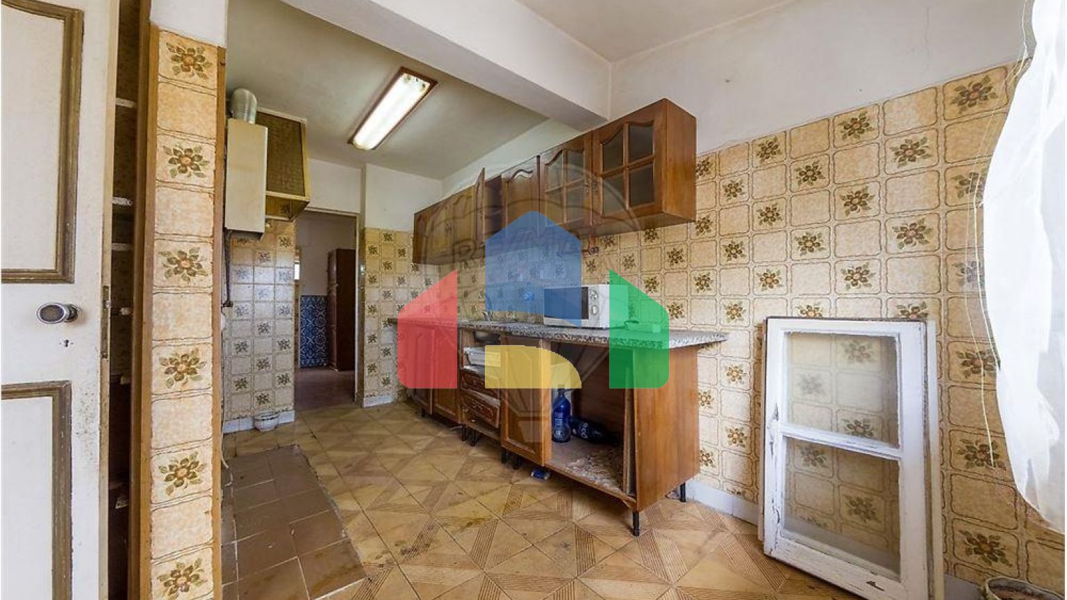 Residential - Condo/Apartment - T2 - Setubal (Sao Sebastiao), Setubal - PT