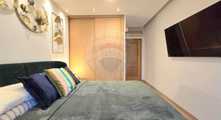 Residential - Condo/Apartment - T2 - Setubal (Sao Sebastiao), Setubal - PT