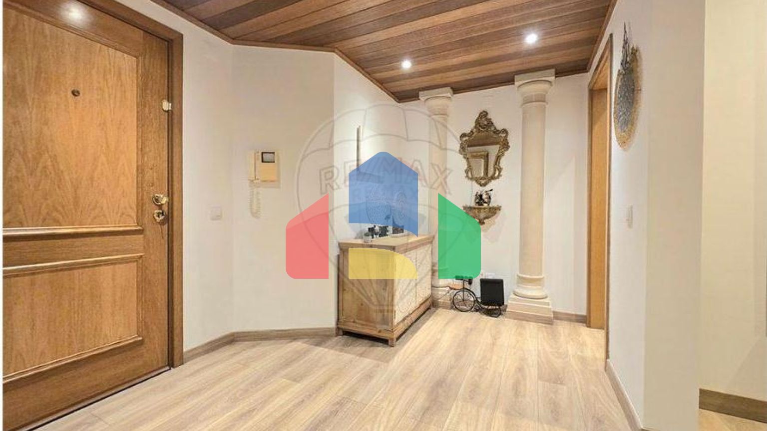 Residential - Condo/Apartment - T2 - Setubal (Sao Sebastiao), Setubal - PT