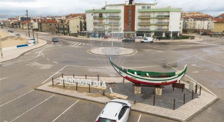 Residential - Condo/Apartment - T2 - Coimbrao, Leiria - PT