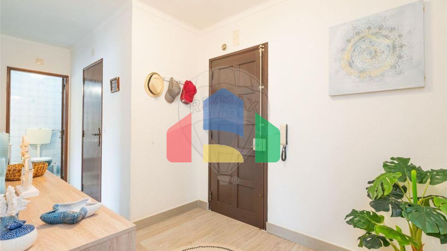 Residential - Condo/Apartment - T2 - Coimbrao, Leiria - PT