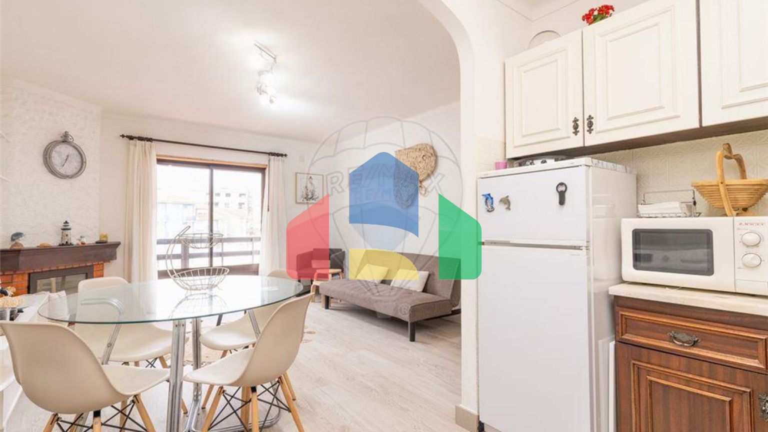 Residential - Condo/Apartment - T2 - Coimbrao, Leiria - PT