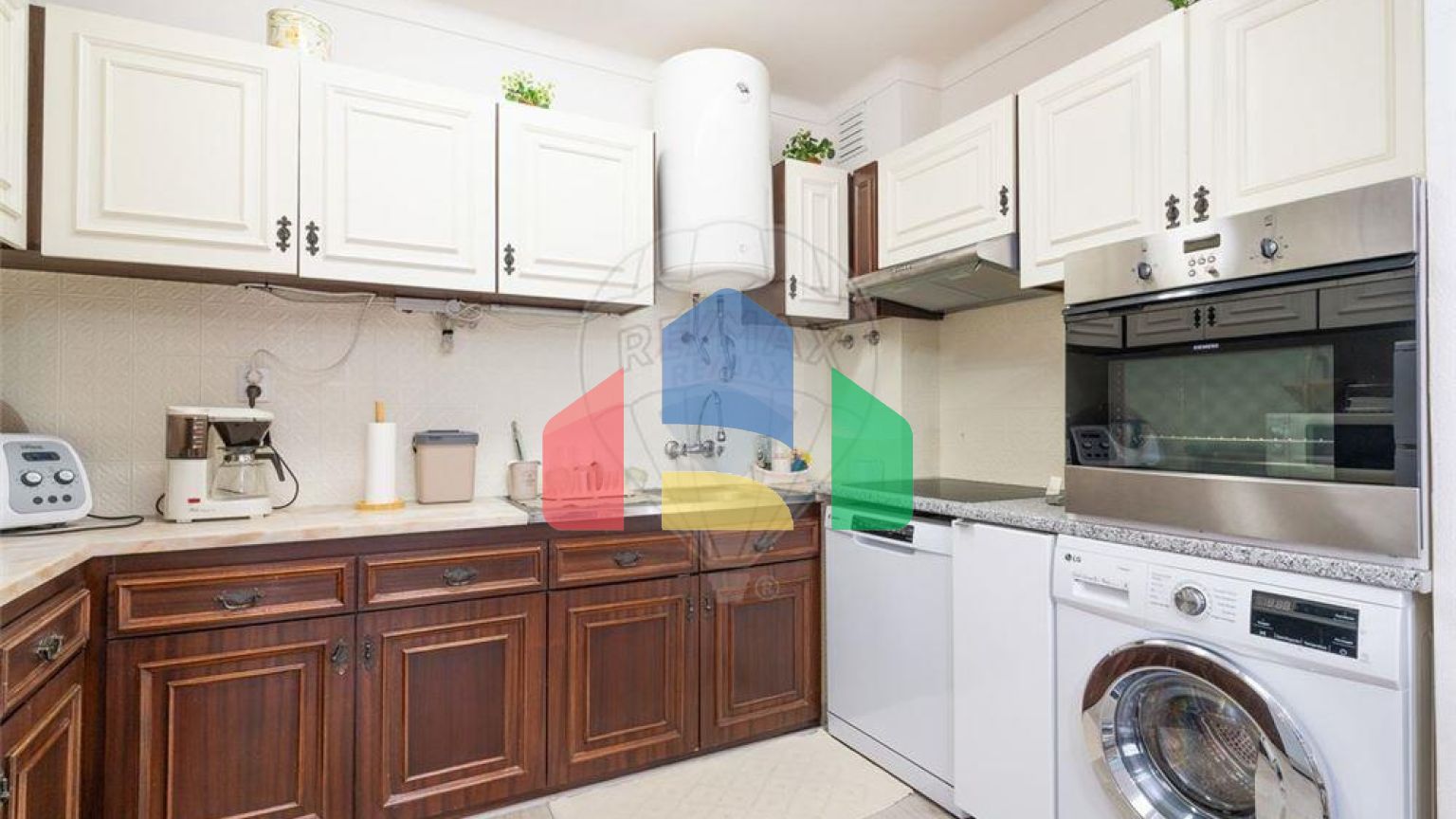 Residential - Condo/Apartment - T2 - Coimbrao, Leiria - PT