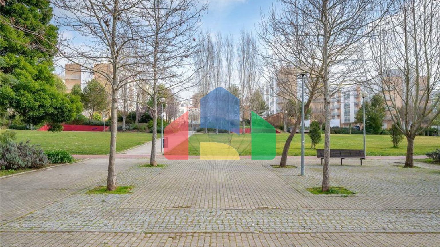 Residential - Condo/Apartment - T3 - Vialonga, Vila Franca de Xira - PT