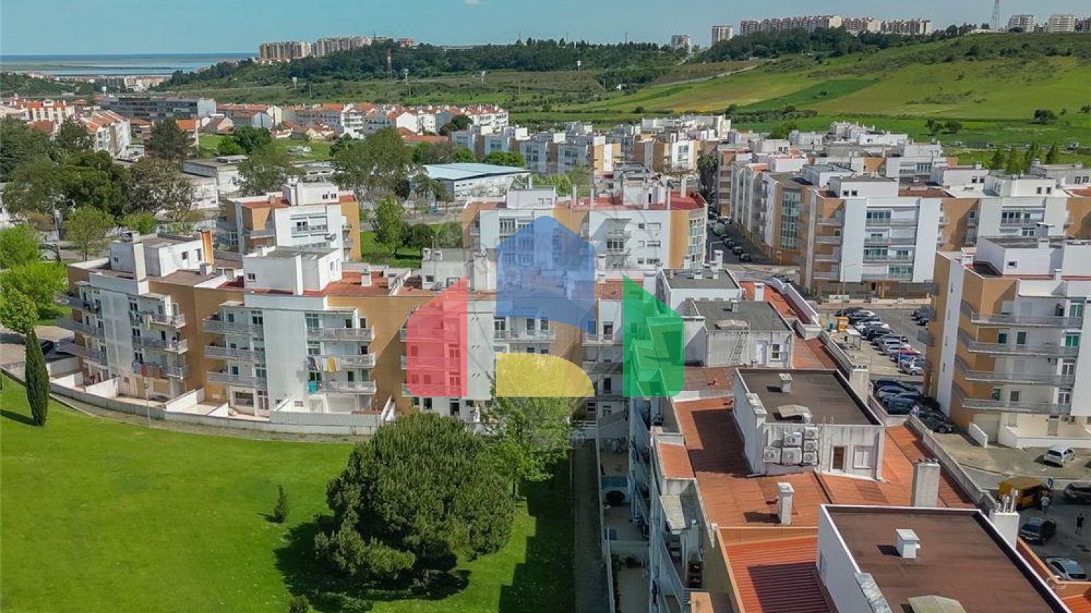 Residential - Condo/Apartment - T3 - Vialonga, Vila Franca de Xira - PT