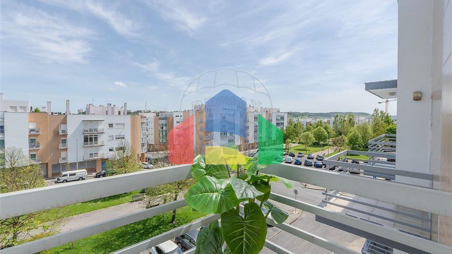 Residential - Condo/Apartment - T3 - Vialonga, Vila Franca de Xira - PT